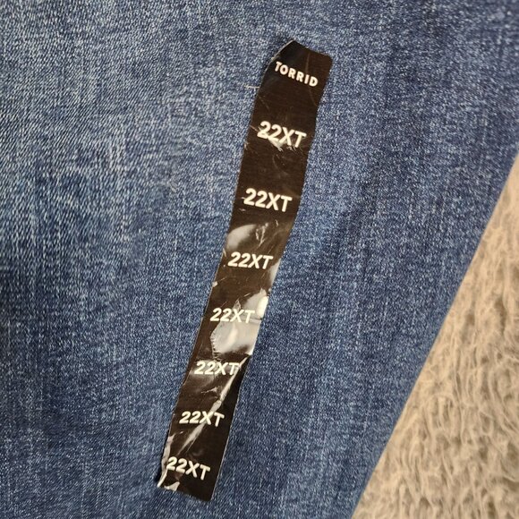 Torrid Jeans Womens 22 Extra Tall Dark Wash Stretch High Rise Jegging *NWT* - Picture 11 of 15